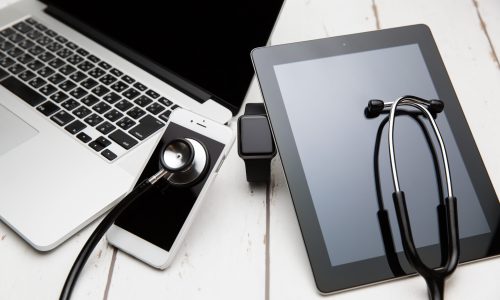 ウエアラブル端末と聴診器